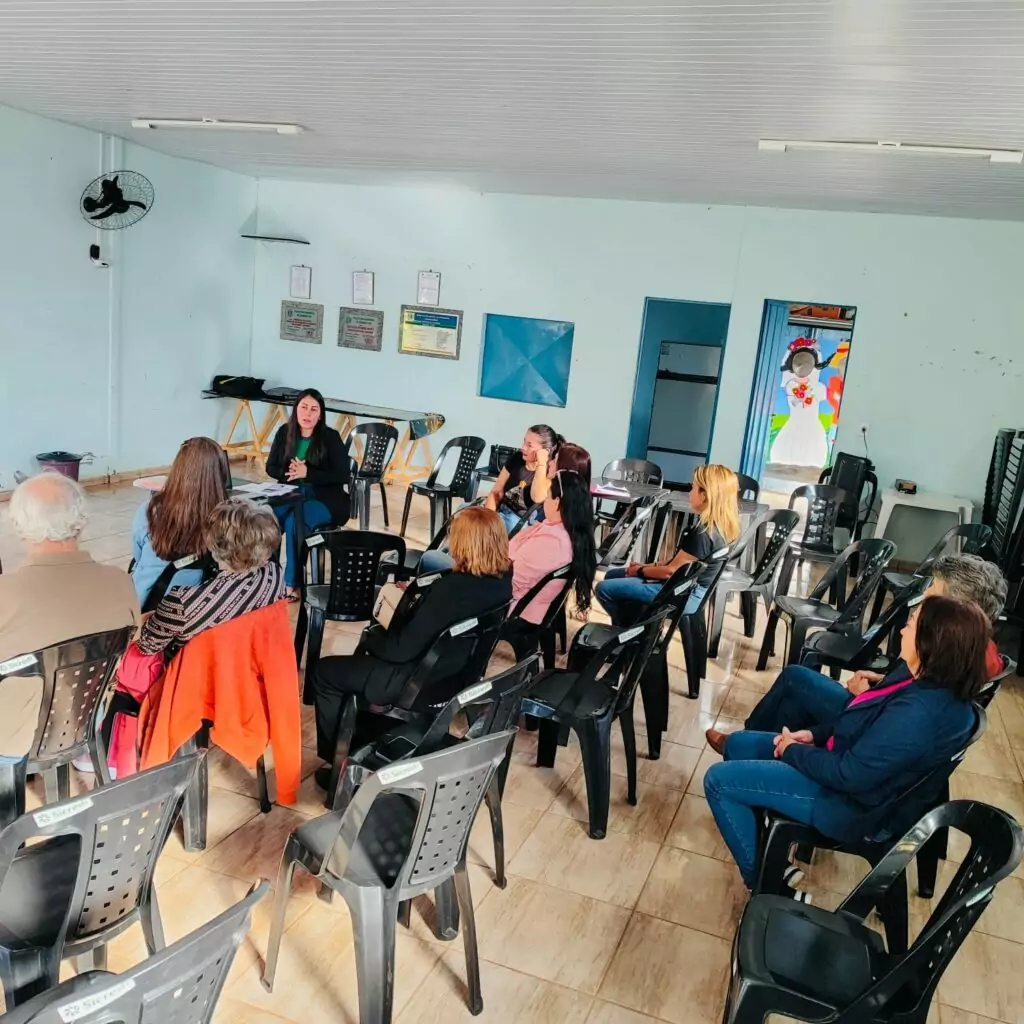 CREAS e CMDPI fortalecem ações de prevenção à violência contra a pessoa idosa em Amambai CREAS e CMDPI fortalecem ações de prevenção à violência contra a pessoa idosa em Amambai