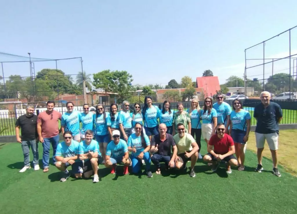 1º Encontro de Professores de Educação Física reúne profissionais em momento de amizade e confraternização 1º Encontro de Professores de Educação Física reúne profissionais em momento de amizade e confraternização