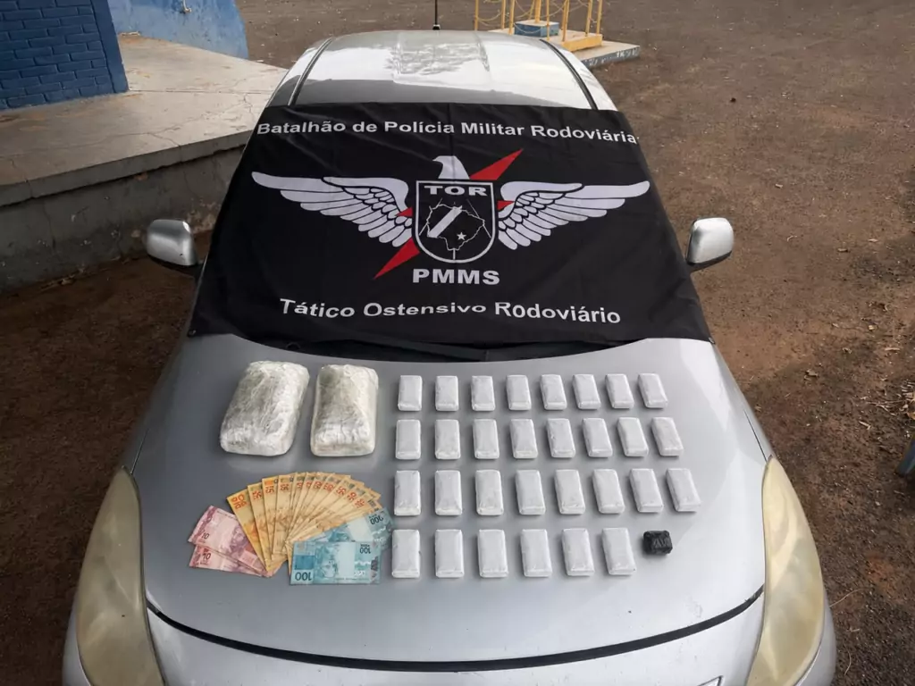 Amambai: TOR do BPMRv apreende drogas avaliadas em R$ 216 mil durante Operação Protetor na MS-1566 Amambai: TOR do BPMRv apreende drogas avaliadas em R$ 216 mil durante Operação Protetor na MS-1566